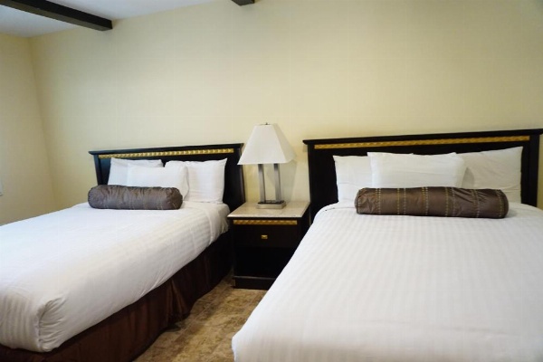 Tuscan Garden Inn image 22