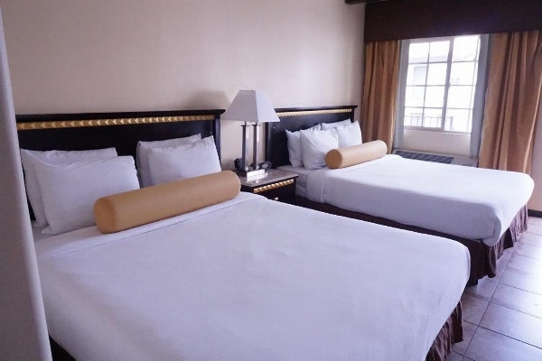 Tuscan Garden Inn image 33