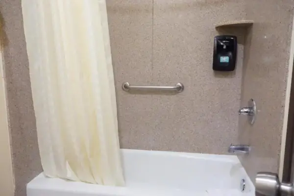 Tuscan Garden Inn 8